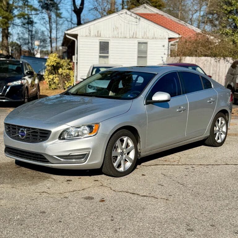 2016 VOLVO S60