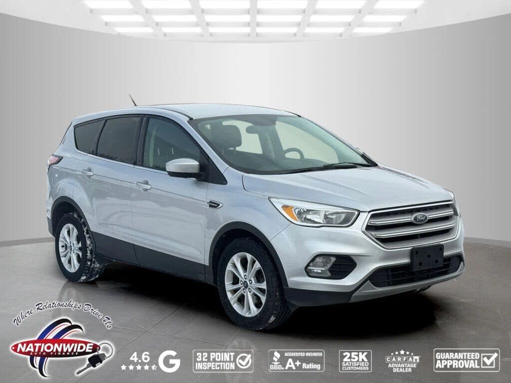 2017 FORD Escape