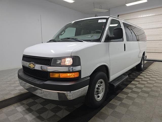 2023 CHEVROLET Express