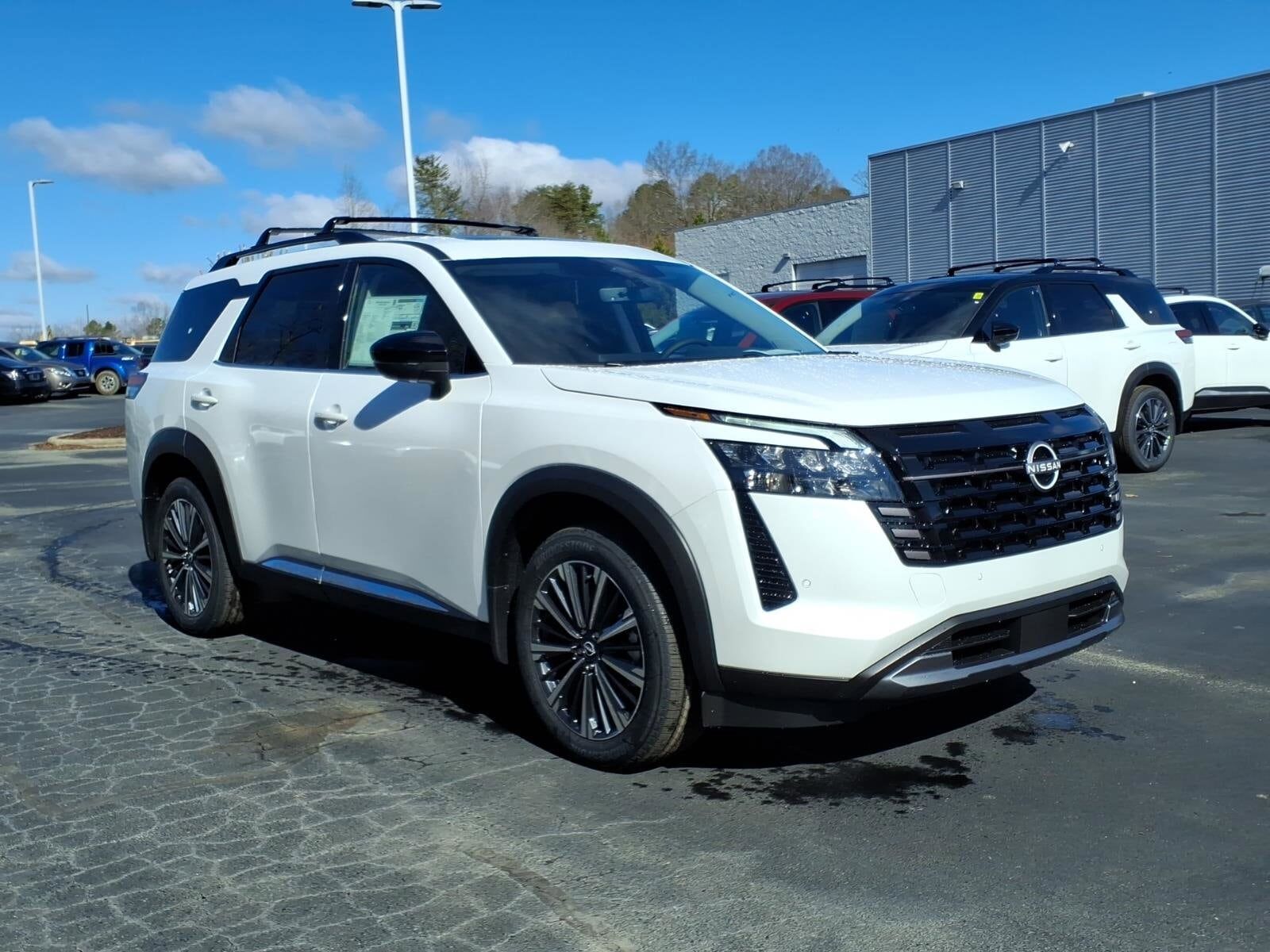 2026 NISSAN Pathfinder