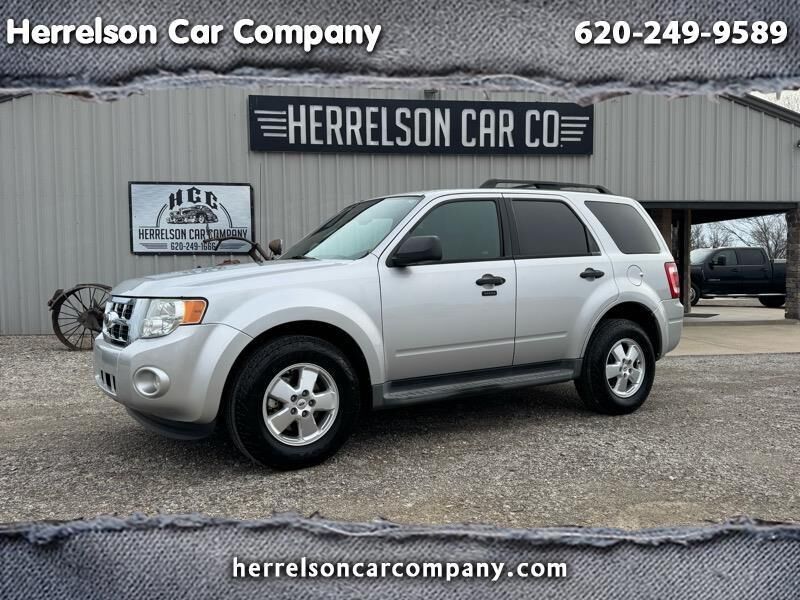 2011 FORD Escape