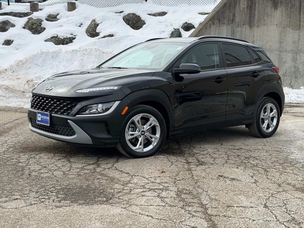 2023 HYUNDAI Kona