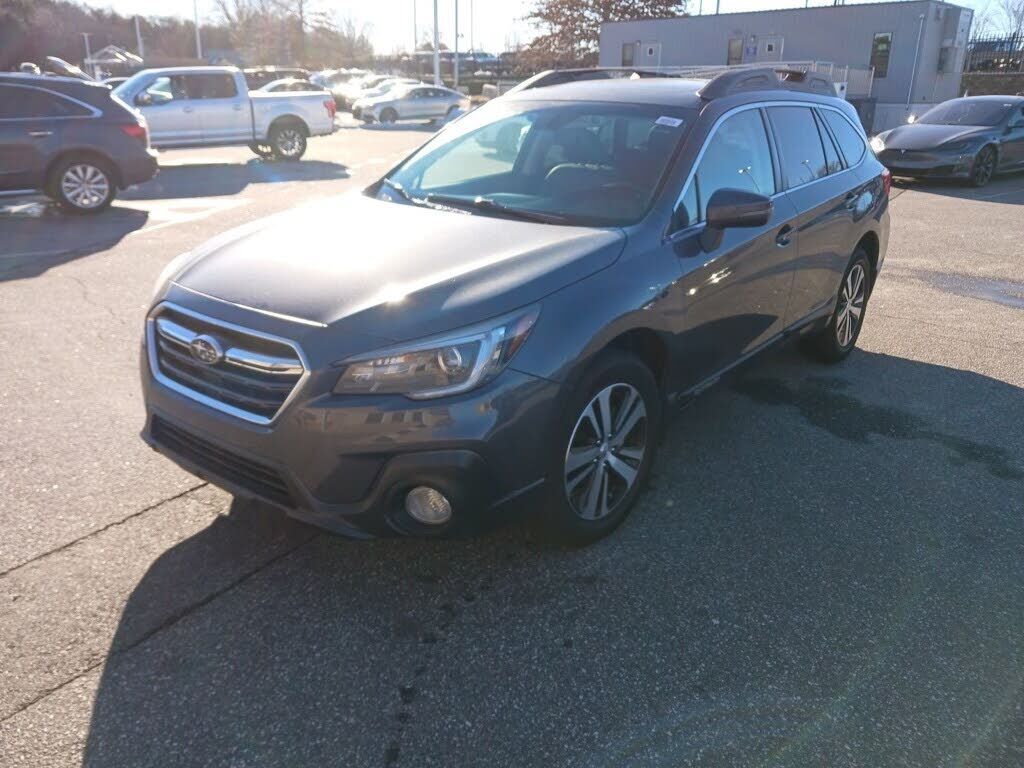 2018 SUBARU Outback