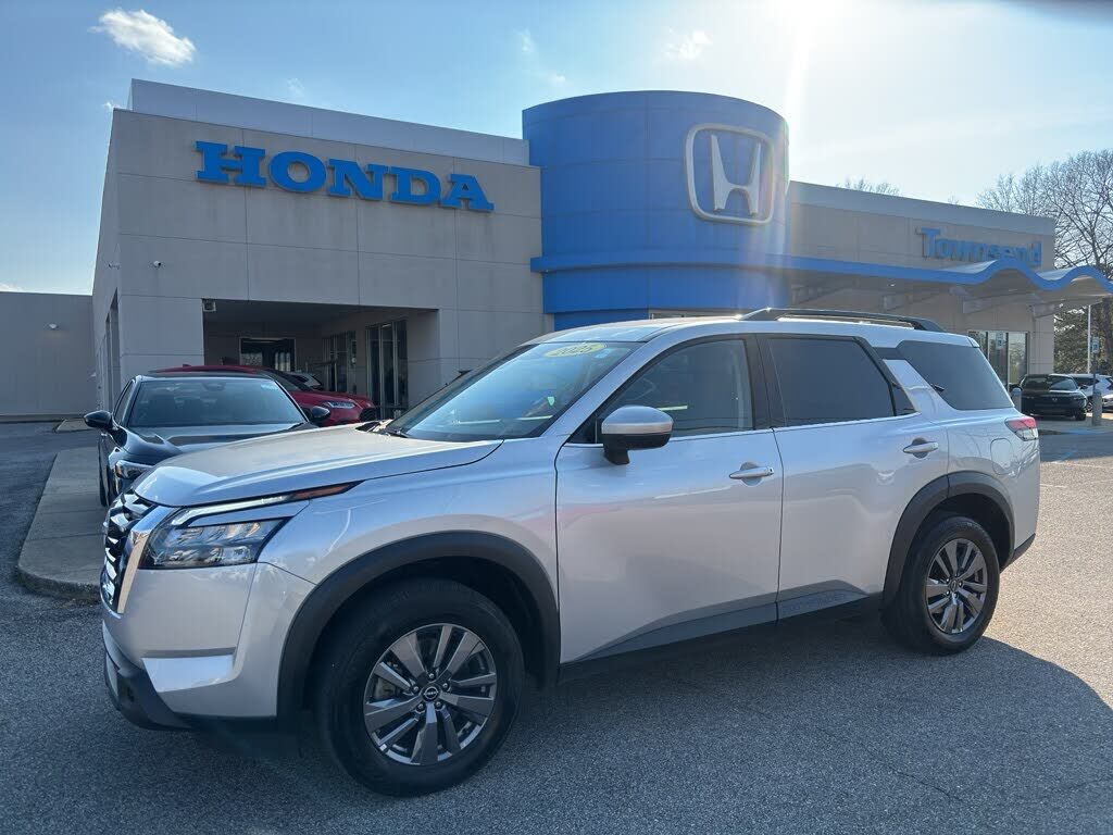 2025 NISSAN Pathfinder