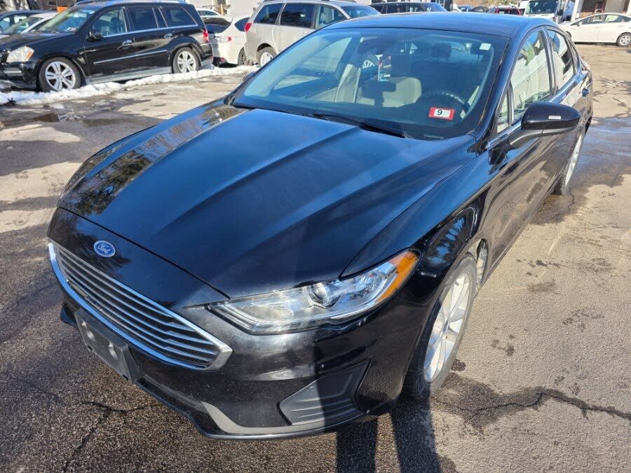 2019 FORD Fusion