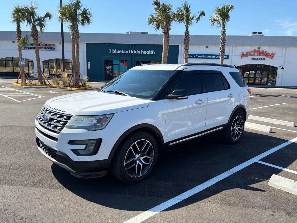 2016 FORD Explorer