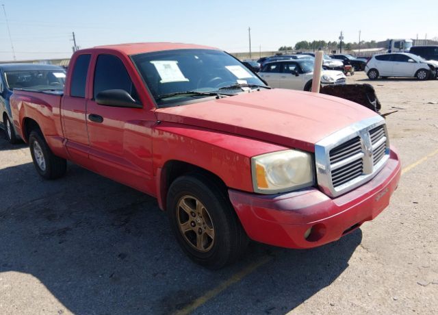 2005 DODGE Dakota