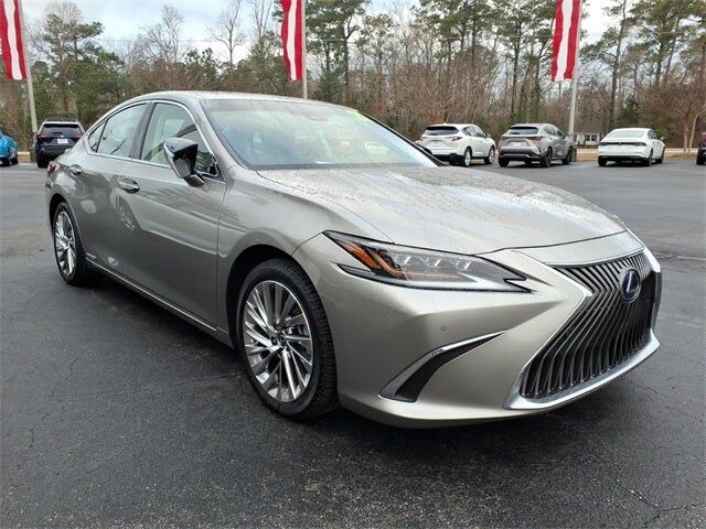 2021 LEXUS ES