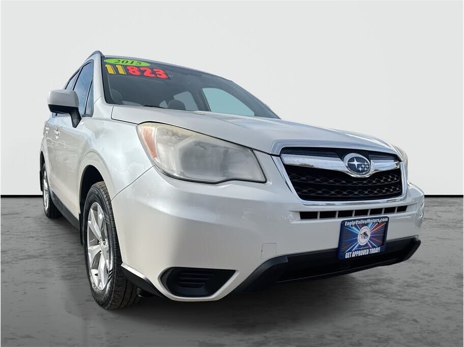 2015 SUBARU Forester