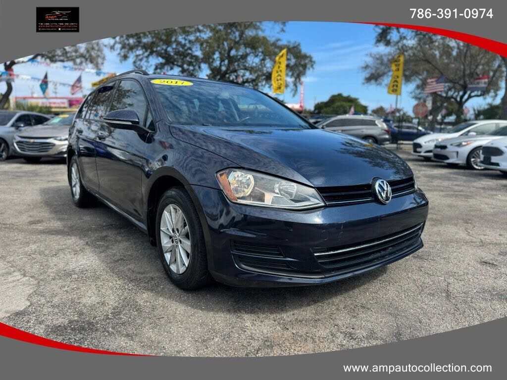 2017 VOLKSWAGEN Golf SportWagen