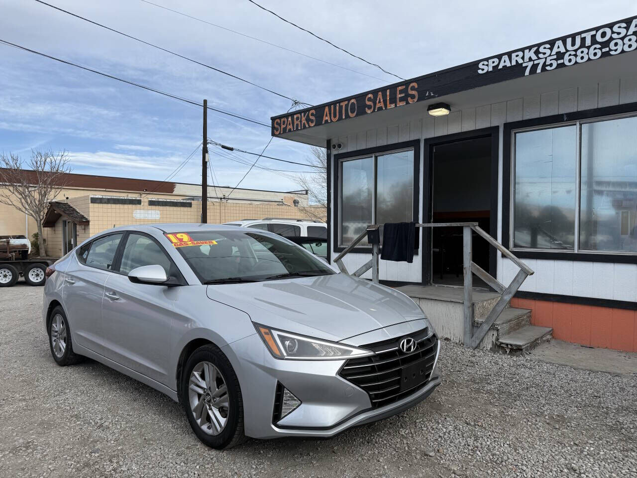 2019 HYUNDAI Elantra