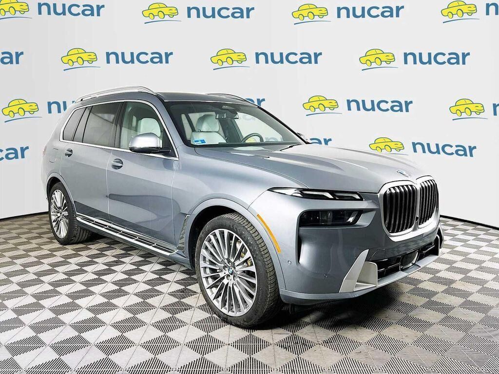 2024 BMW X7