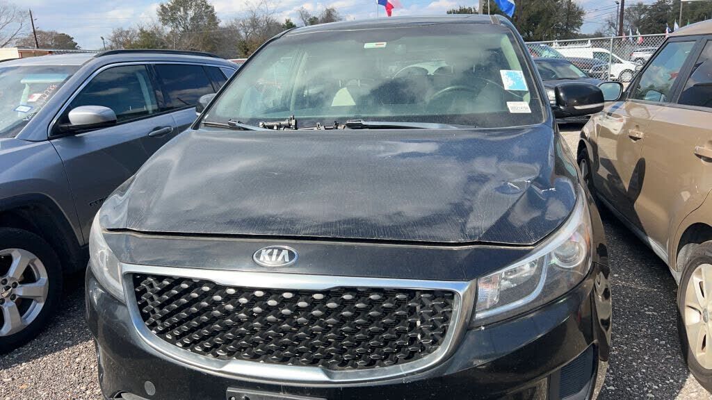 2017 KIA Sedona