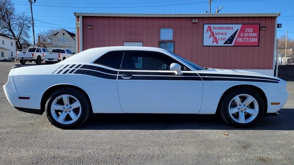 2013 DODGE Challenger