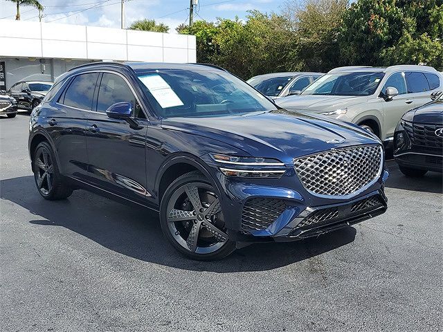 2023 GENESIS GV70