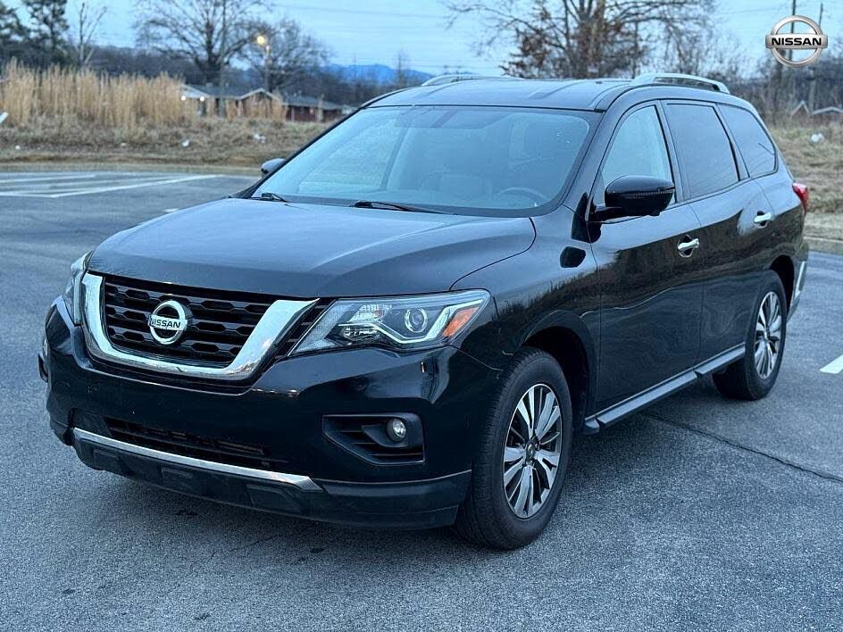 2020 NISSAN Pathfinder