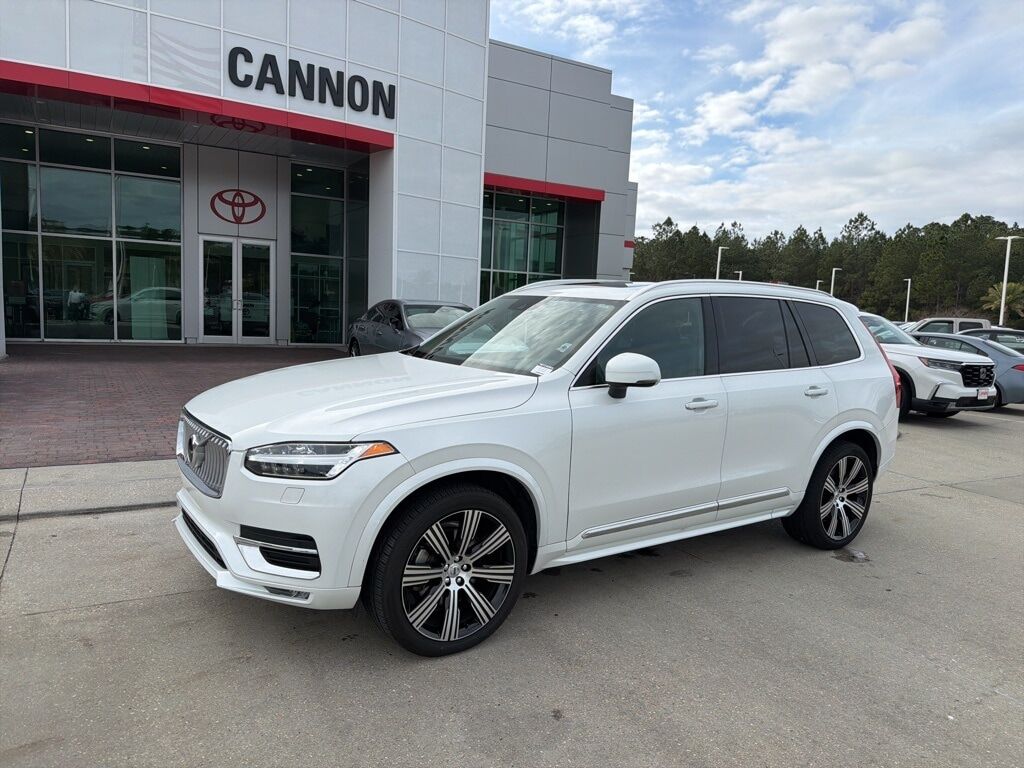 2021 VOLVO XC90