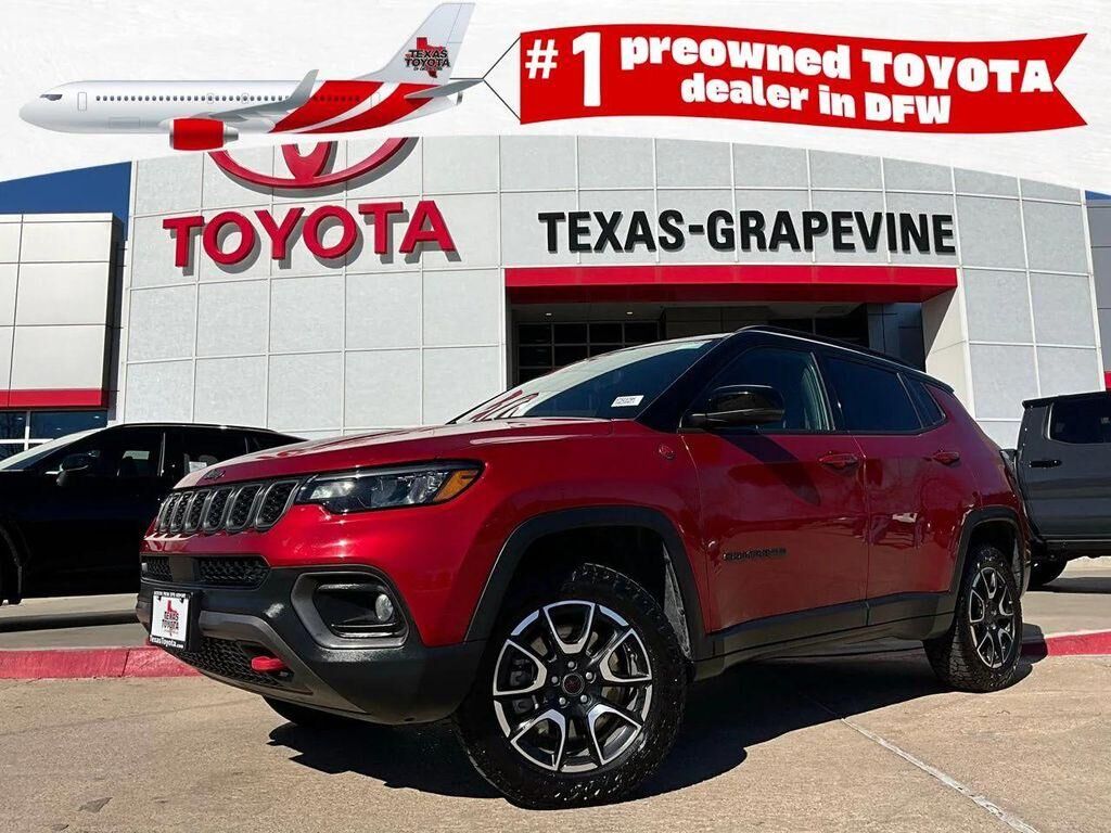 2025 JEEP Compass
