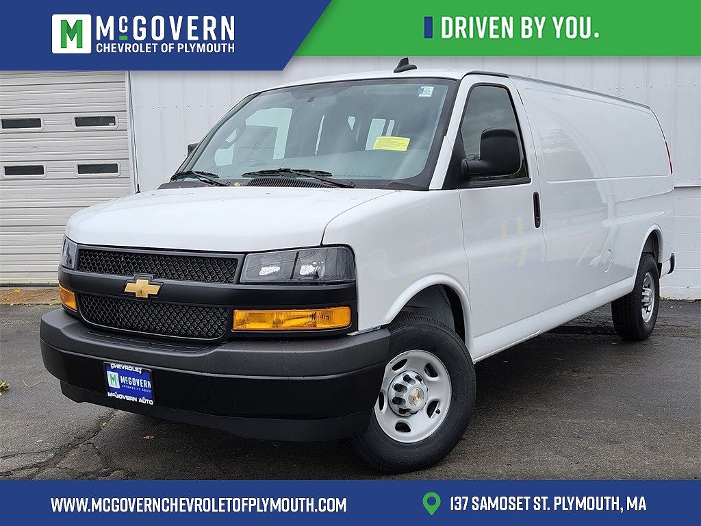 2025 CHEVROLET Express