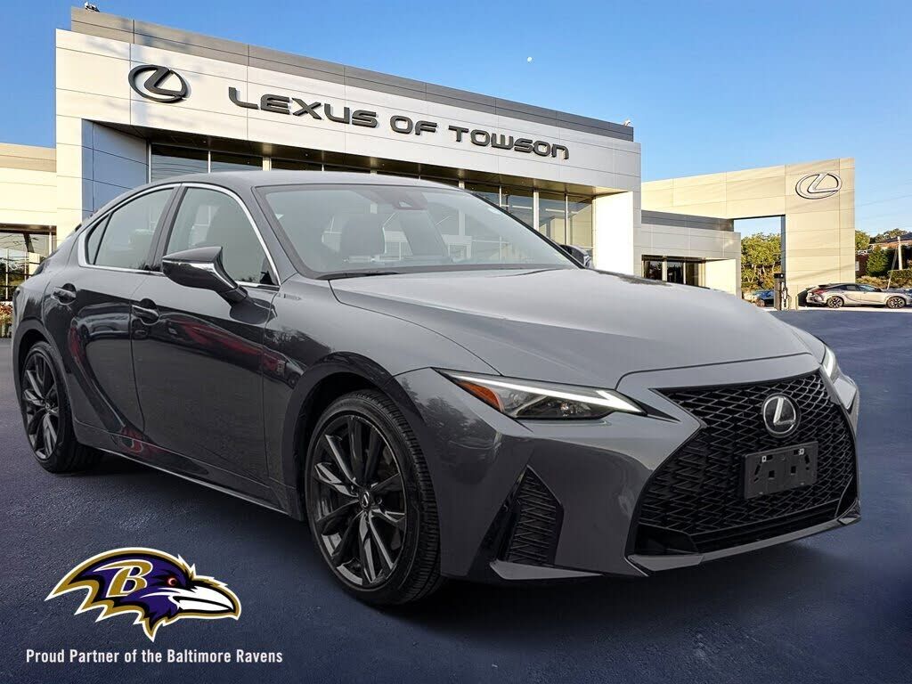 2024 LEXUS IS