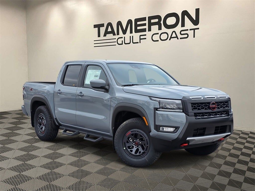 2026 NISSAN Frontier