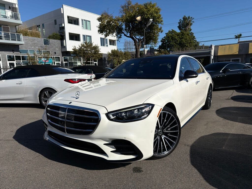 2022 MERCEDES-BENZ S-Class