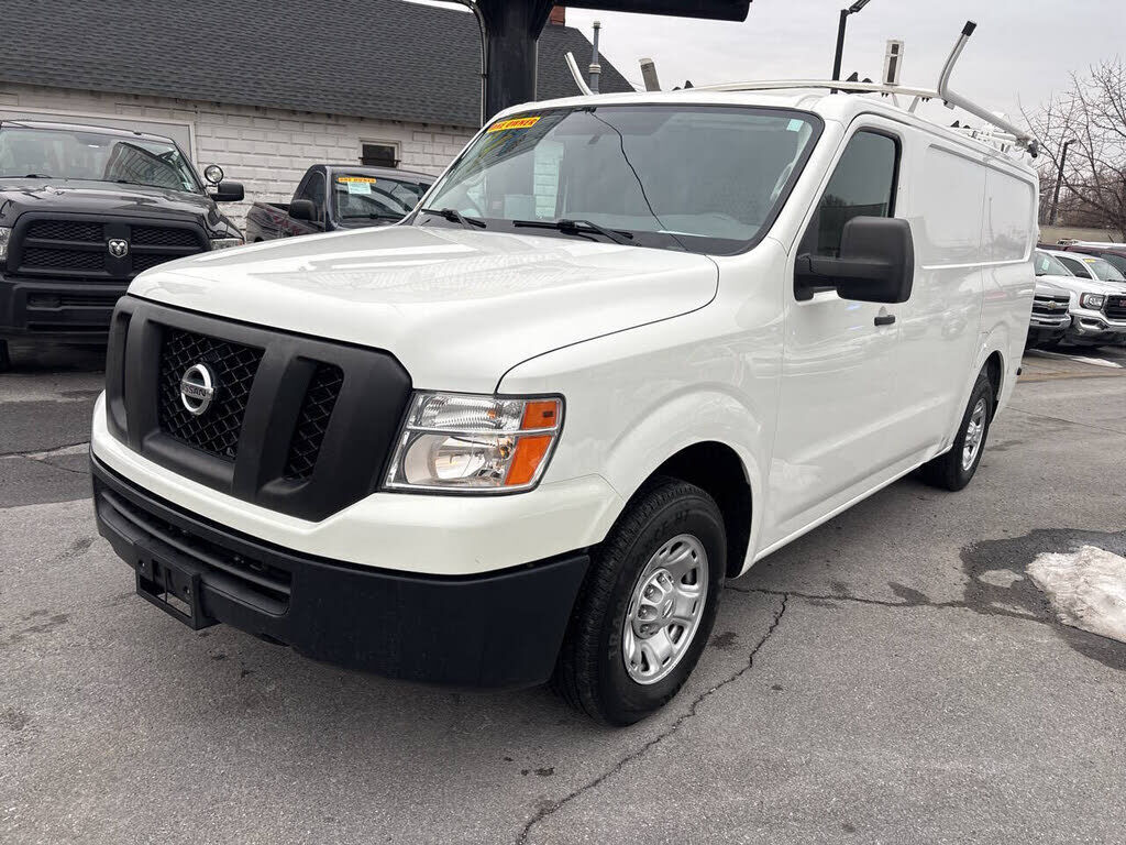 2019 NISSAN NV