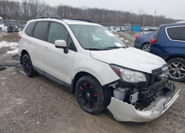 2018 SUBARU Forester