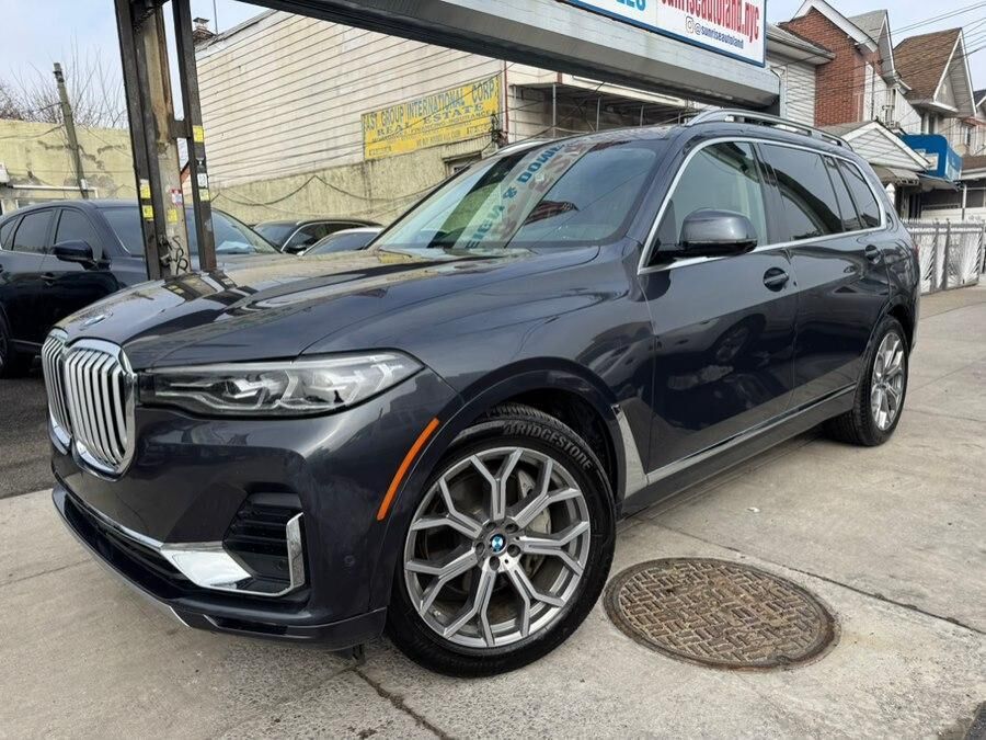2019 BMW X7