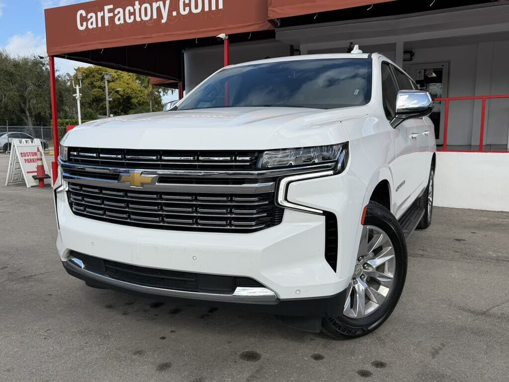 2023 CHEVROLET Suburban