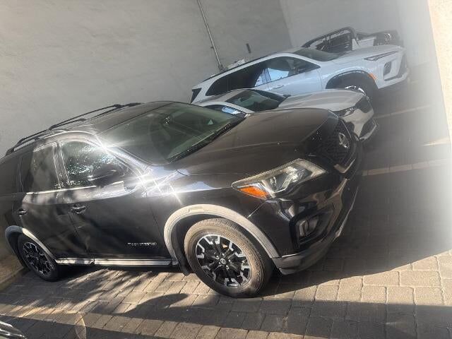 2020 NISSAN Pathfinder