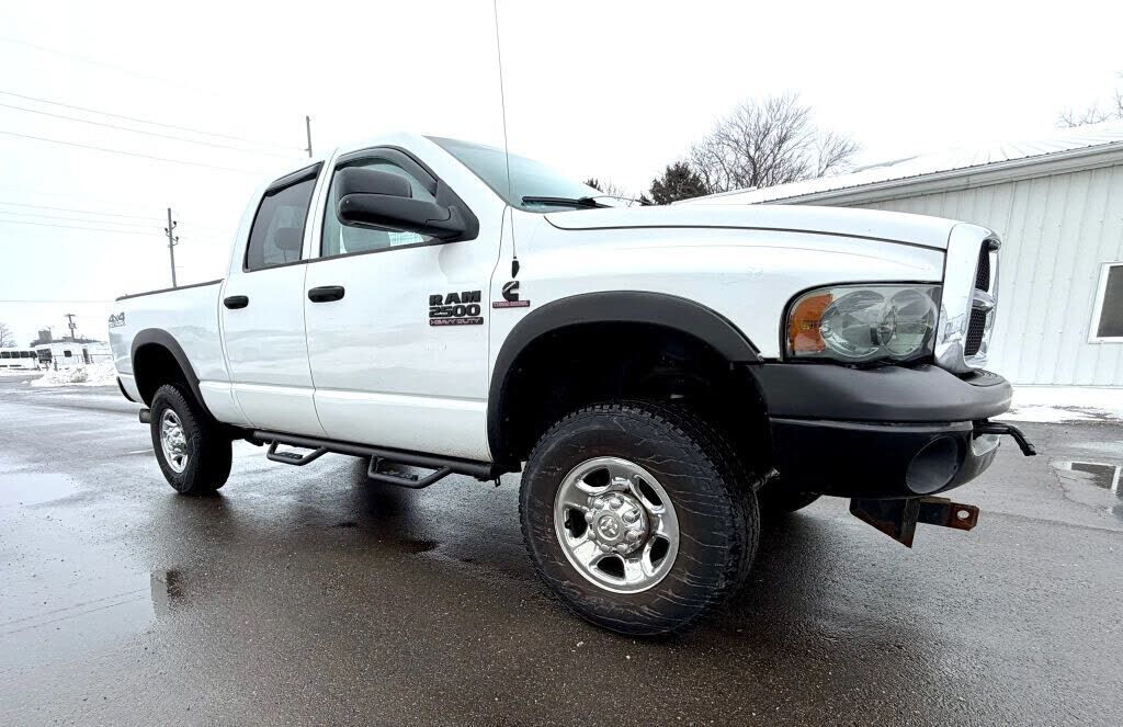 2004 DODGE Ram