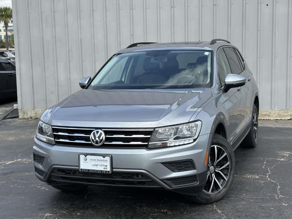 2021 VOLKSWAGEN Tiguan