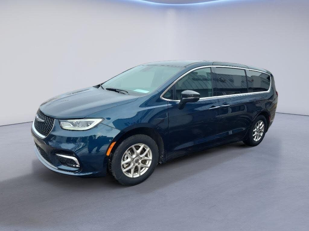 2025 CHRYSLER Pacifica