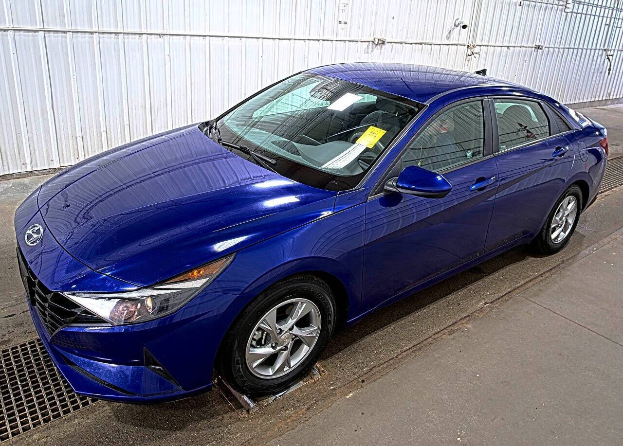 2021 HYUNDAI Elantra