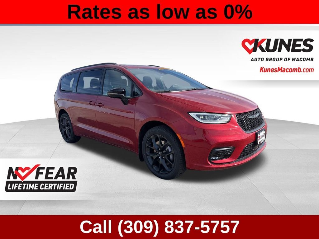 2026 CHRYSLER Pacifica