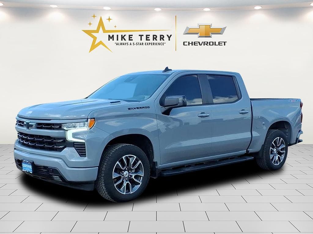2024 CHEVROLET Silverado