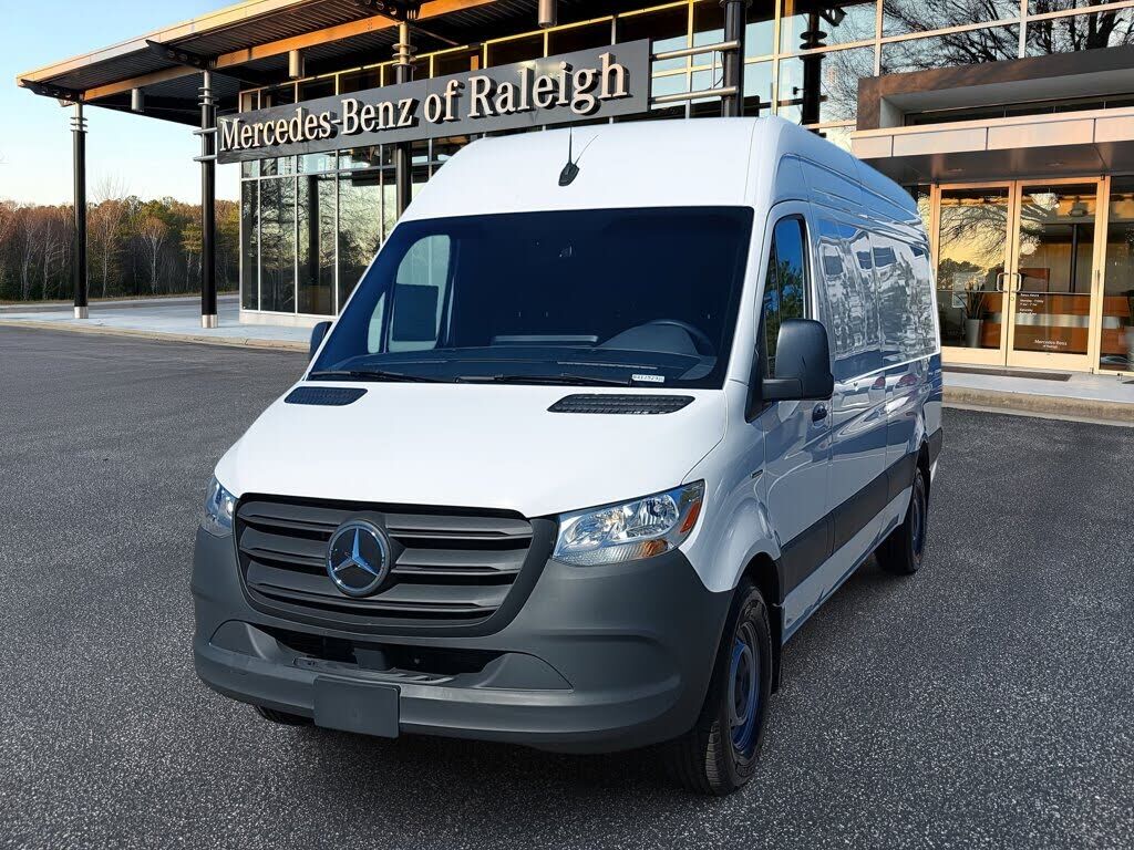 2024 MERCEDES-BENZ eSprinter