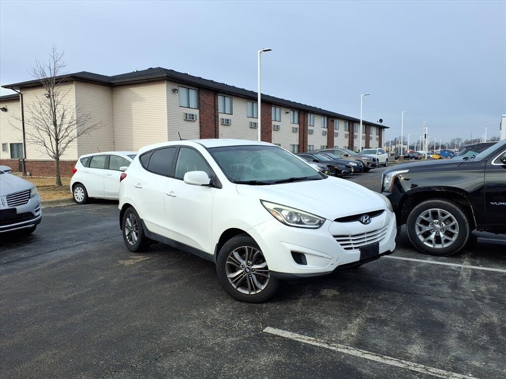 2015 HYUNDAI Tucson