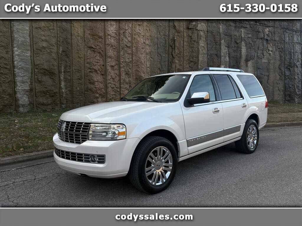 2010 LINCOLN Navigator