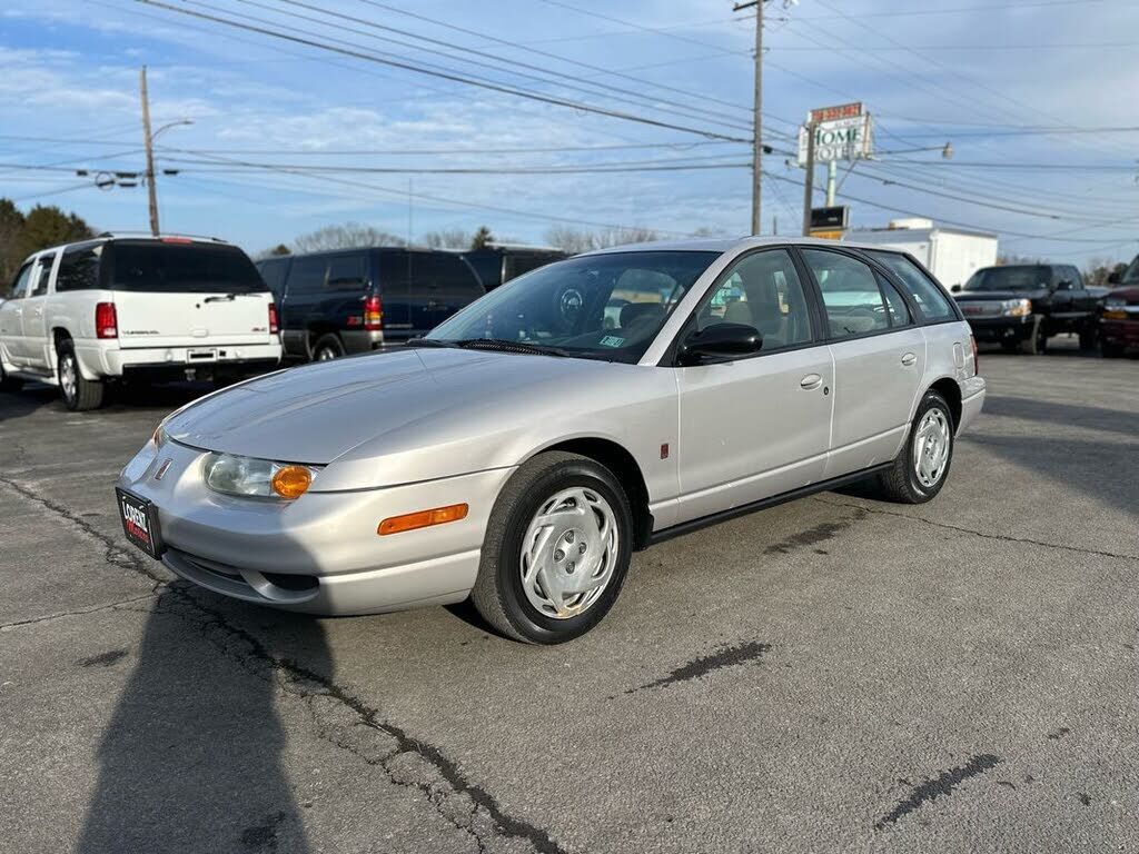 2000 SATURN SW2
