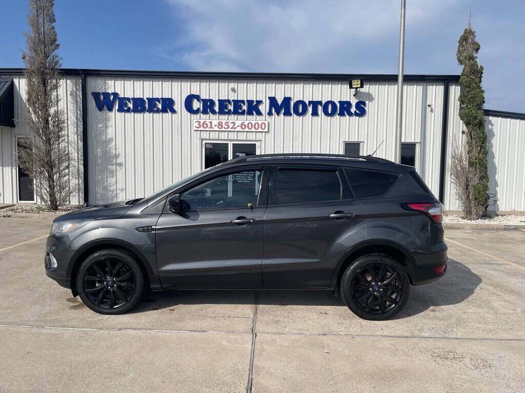 2018 FORD Escape