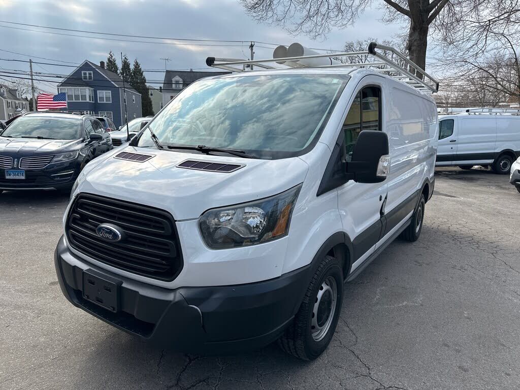 2015 FORD Transit