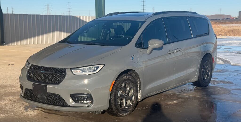 2021 CHRYSLER Pacifica