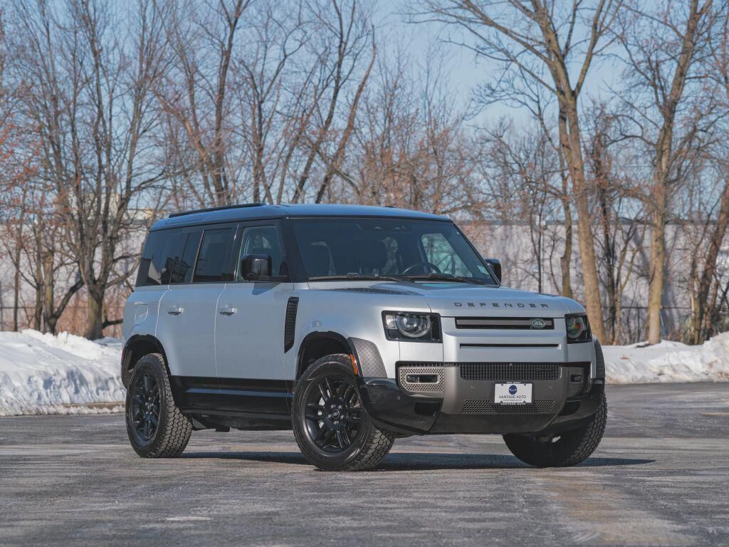 2023 LAND ROVER Defender