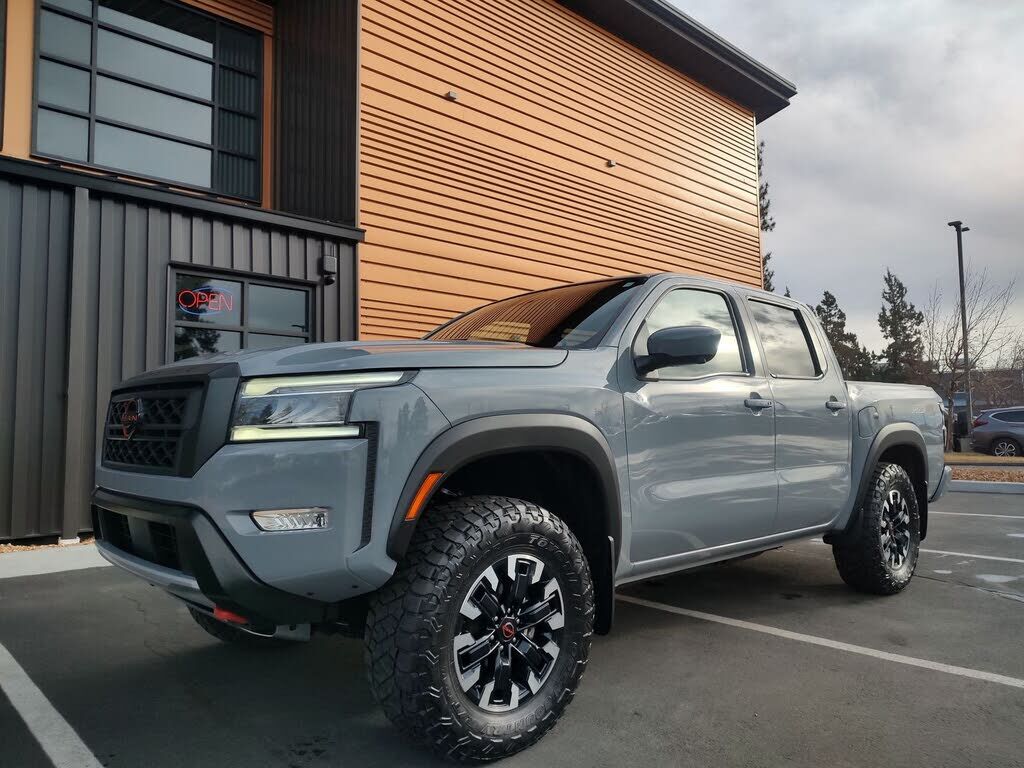 2022 NISSAN Frontier