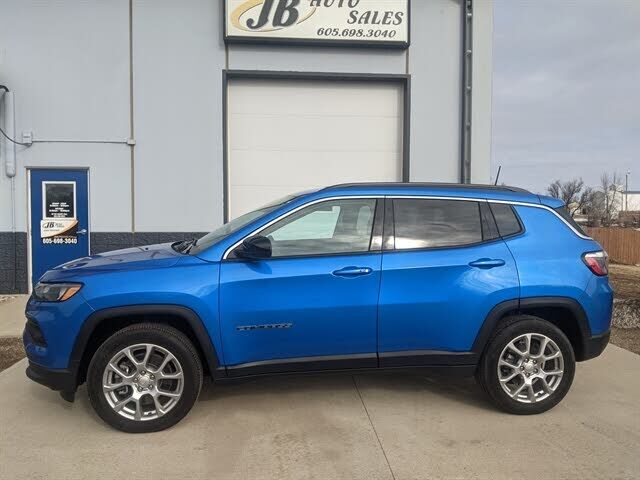 2024 JEEP Compass