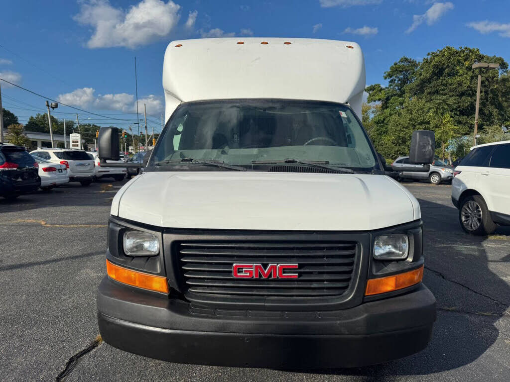 2008 GMC Savana