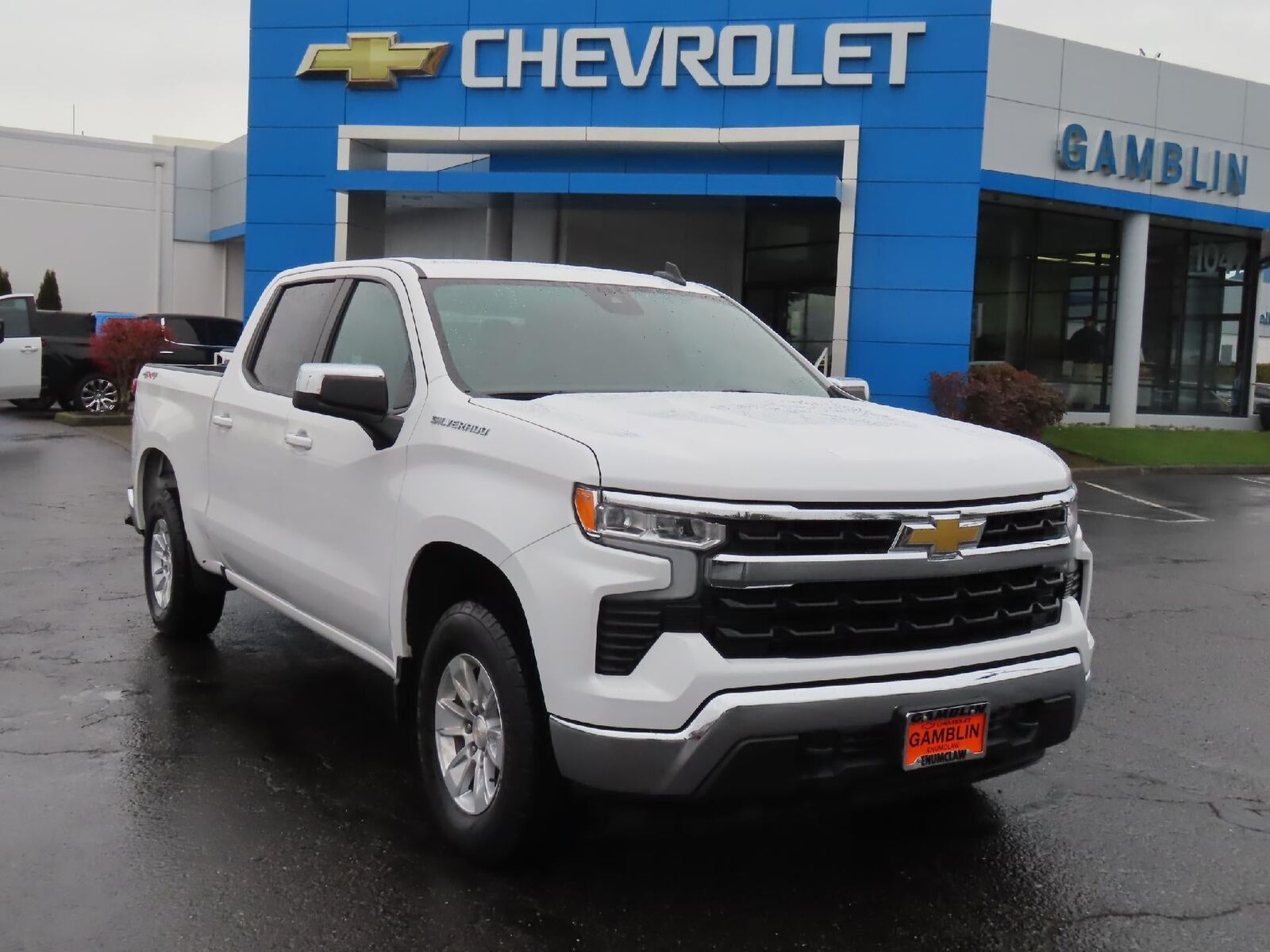 2024 CHEVROLET Silverado