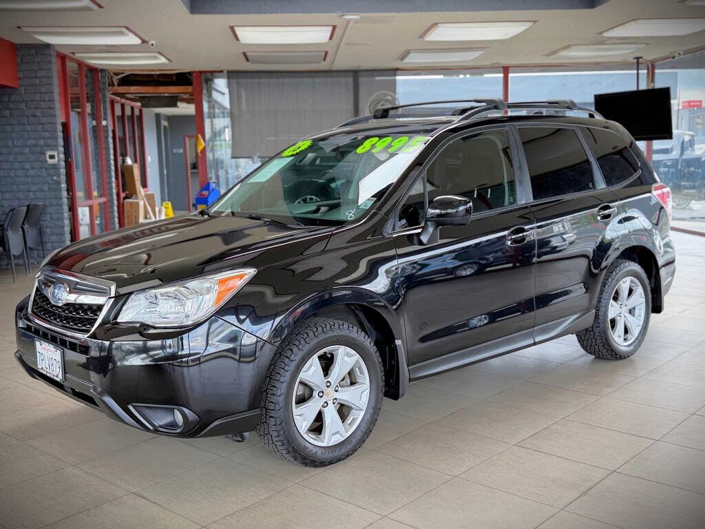 2016 SUBARU Forester